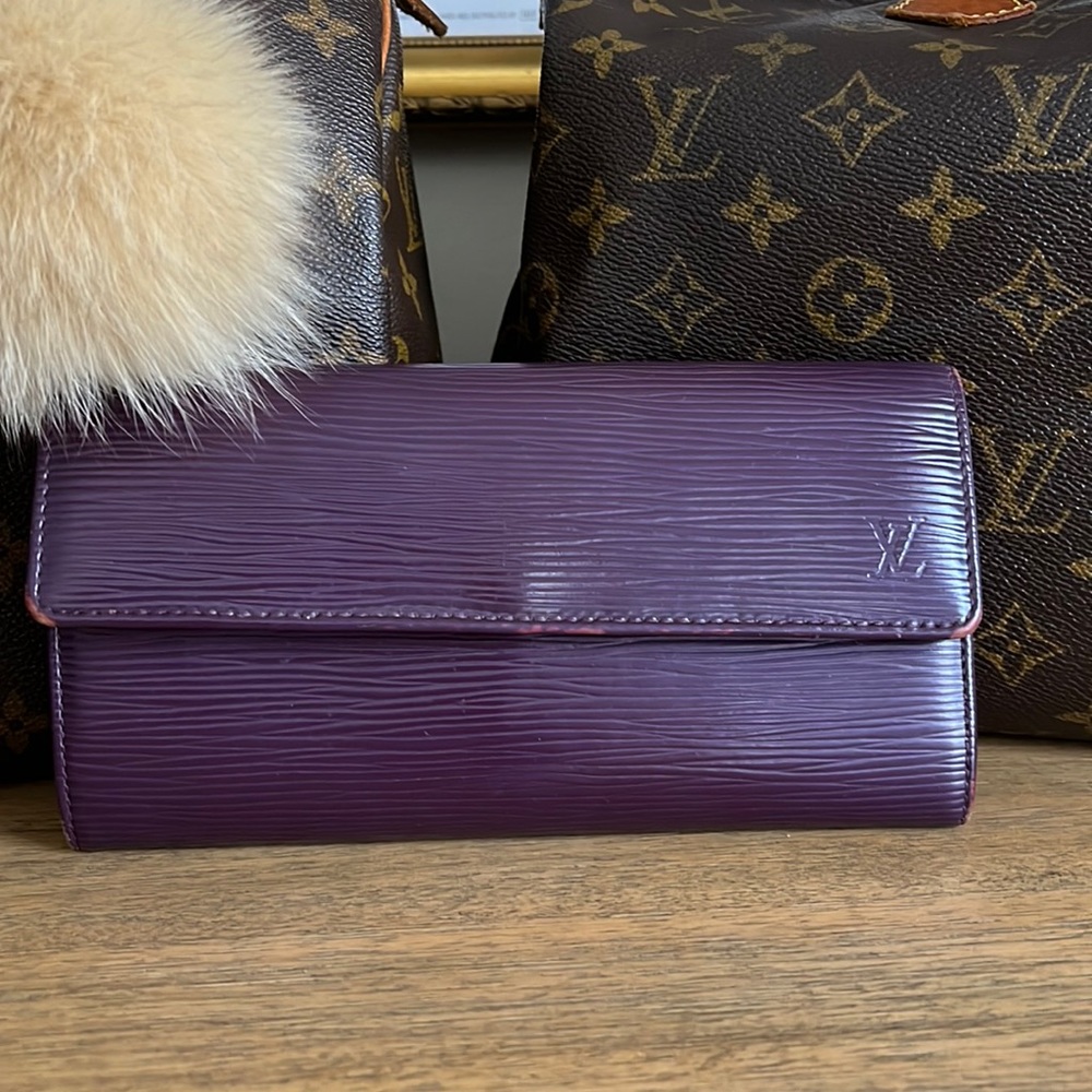 Vintage Epi Louis Vuitton Long Wallet *purple*